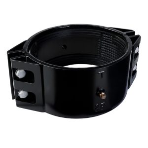 Black hinged pipe repair clamp with side tightening bolts and internal rubber sealing sleeve