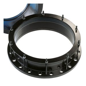 Black mechanical pipe flange coupling with restraint bolts around the rim
