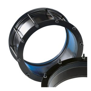 Black pipe coupling with bolted flanges and an internal seal