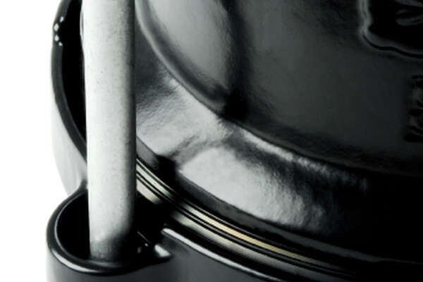 Close up of the MaxiFitXtra flared sleeve end and gasket chamber